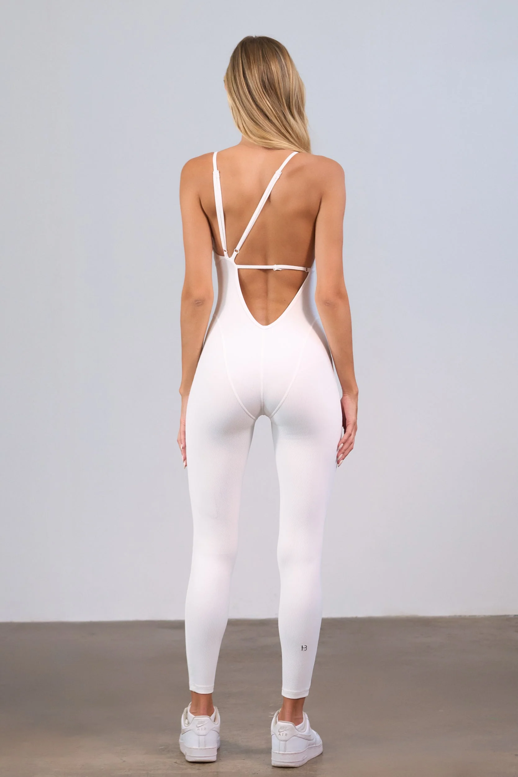 KYRA WHITE - ONESIE - Image 3